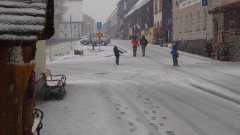 36_40_1318064495_863971_max