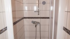 82_80_1381485455_606436_max