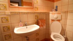 15_70_1285224436_576537_max